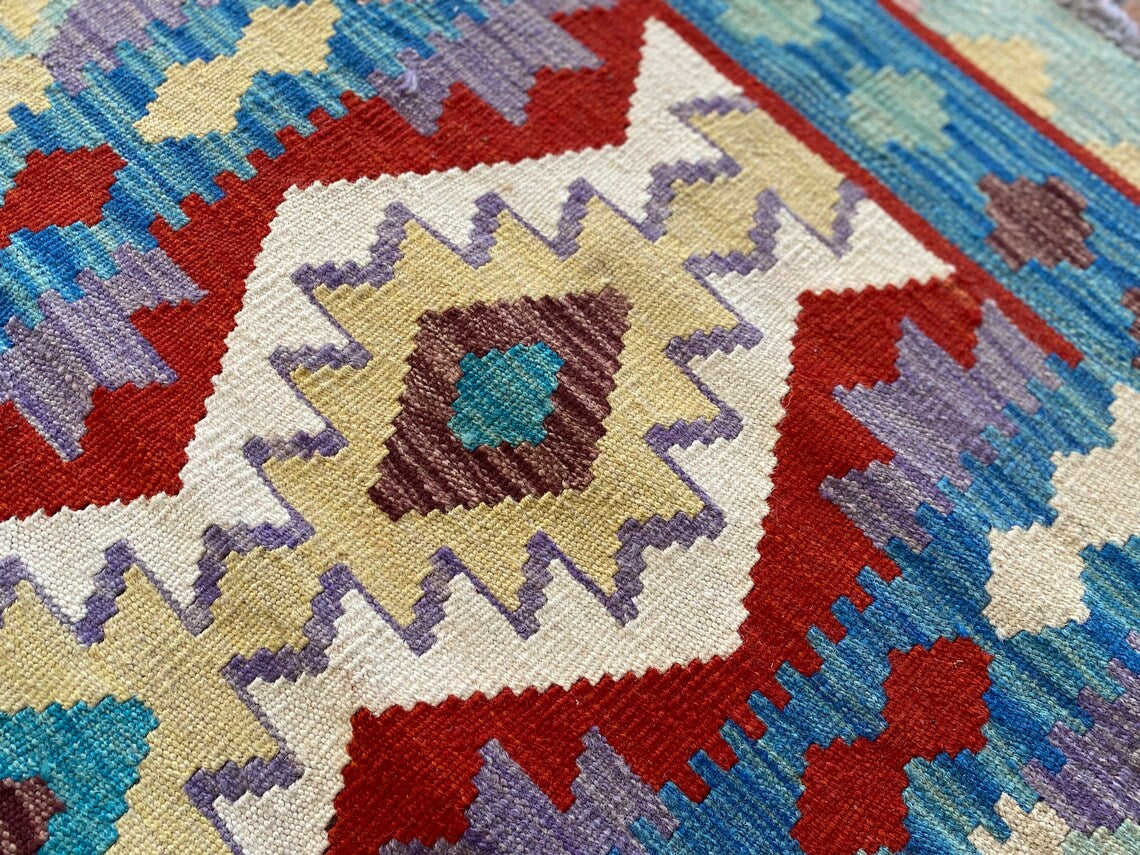 KILIM GEOMÉTRICO HECHO A MANO 3x5 pies