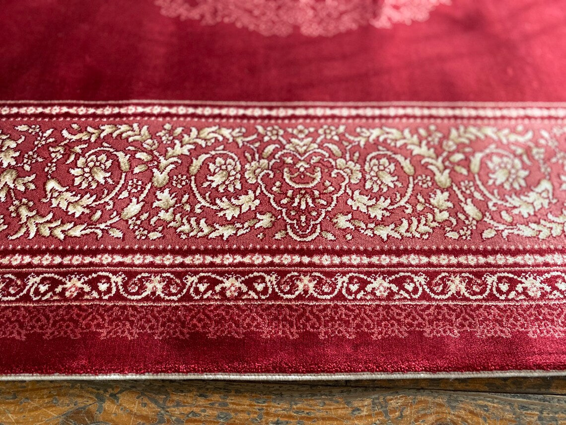 4x6 Medallion Red Silk Carpet - Turkish Luxury Rug Cappadocia Rug Collection