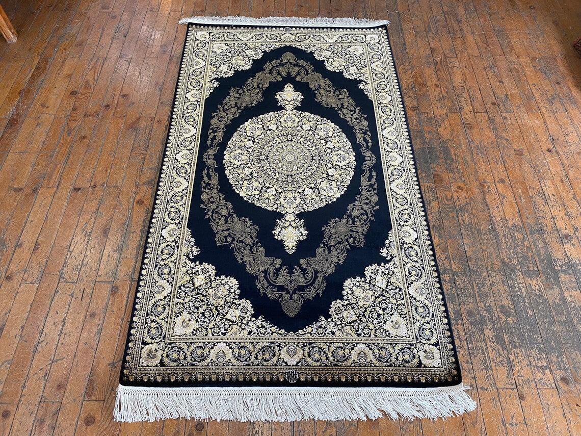 Black Medallion Turkish Silk Carpet  3x5ft