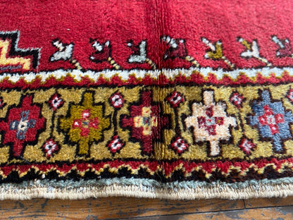 TRADITIONAL SMALL HANDMADE CARPET 2x4ft
