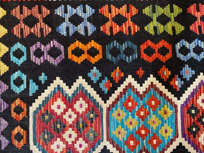 7x10ft GEOMETRIC OVERSIZE SALOON KILIM