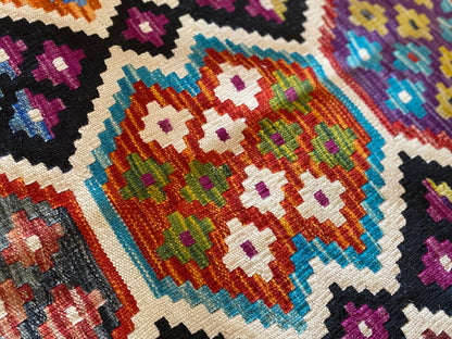 7x10ft GEOMETRIC OVERSIZE SALOON KILIM