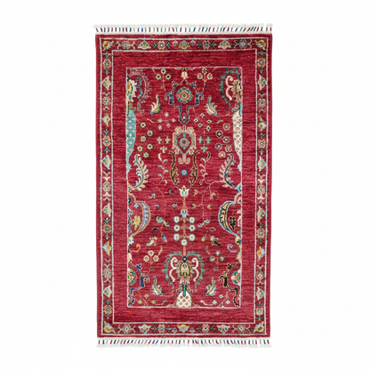 Natural Dye Floral Red Carpet - canlı renkler 3x4ft yakın çekim beyaz arka plan