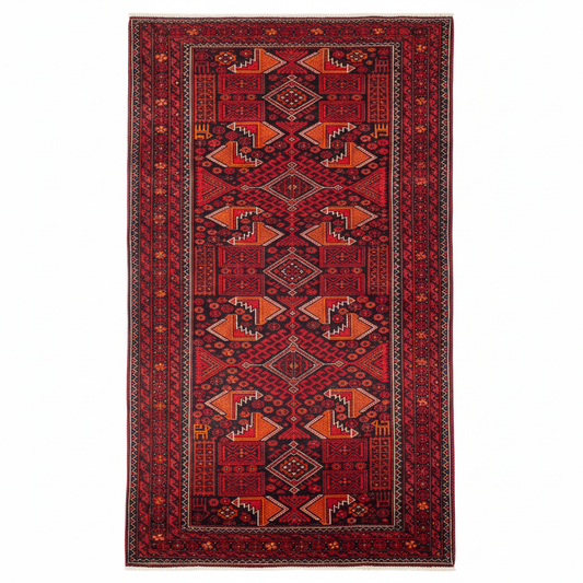 Red Colour Turkish Handmade Carpet - canlı renkler 4x7ft yakın çekim beyaz arka plan