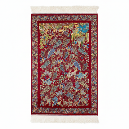 Red Tree of Life Silk Carpet - canlı renkler 2x3ft yakın çekim beyaz arka plan