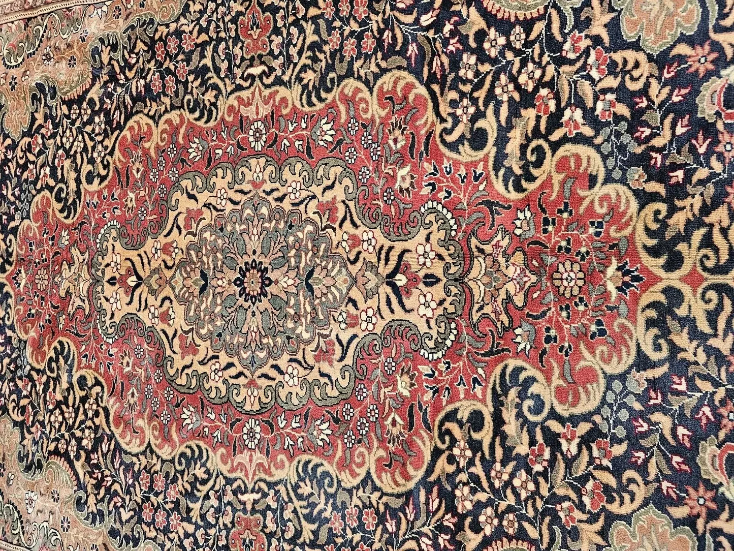 Rare Vintage 1950's Natural Dye Wool Pile High-End Hereke Rug 6'3"×9'9"