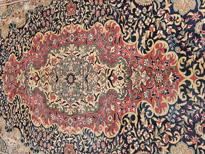 Rare Vintage 1950's Natural Dye Wool Pile High-End Hereke Rug 6'3"×9'9"
