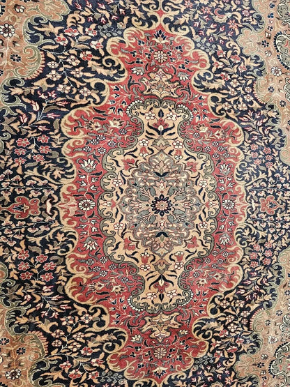 Rare Vintage 1950's Natural Dye Wool Pile High-End Hereke Rug 6'3"×9'9"