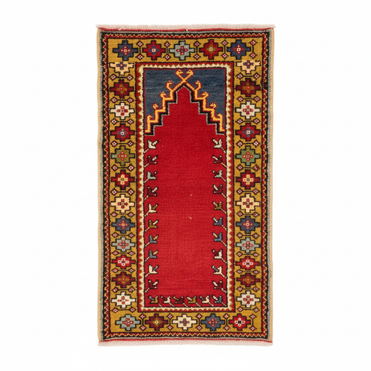 Traditional Small Handmade Carpet - orijinal desen korunmuş beyaz arka plan